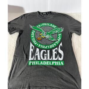 Junk Food Philadelphia Eagles Distressed Graphic T Shirt Mens Med NFL NWOT
